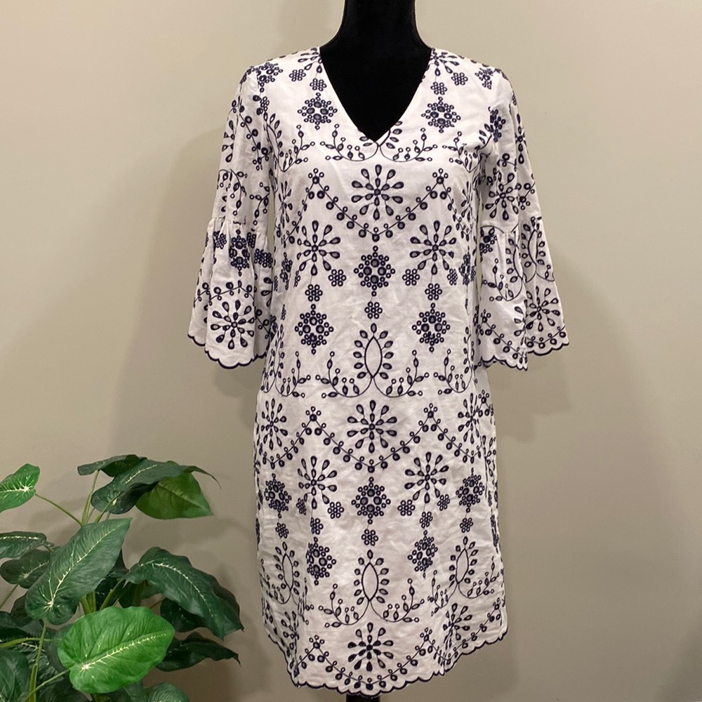 STS Sail to Sable White Dress with Navy Blue Eyelet Design NWT